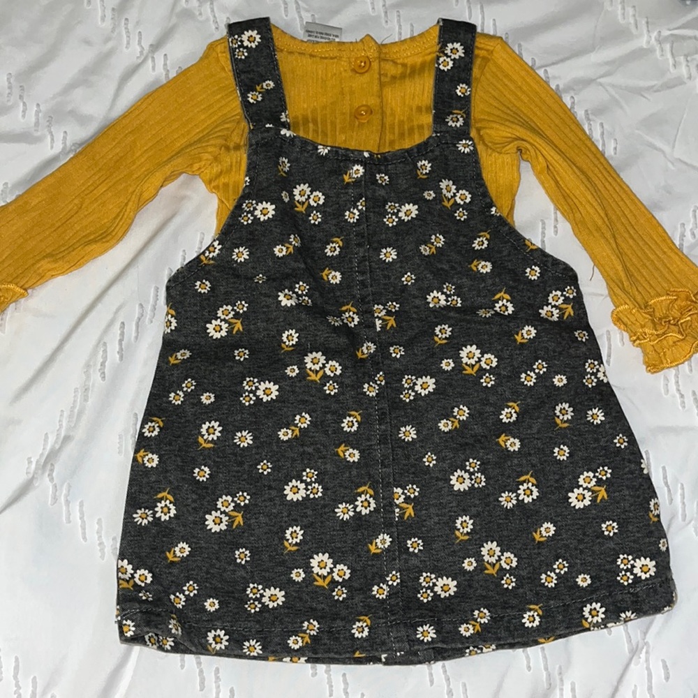 Daisy Fuentes dress